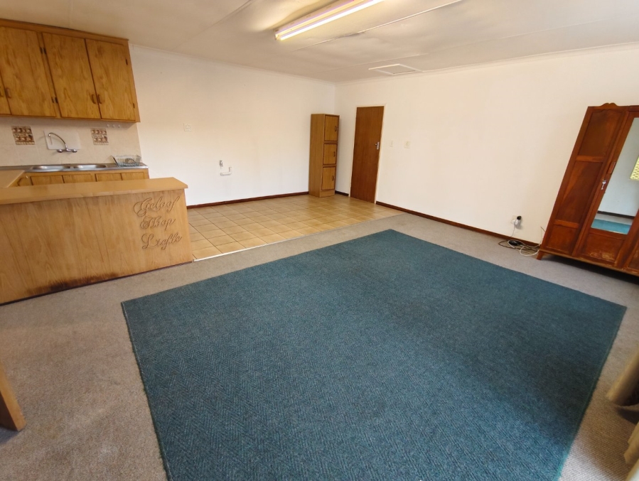 To Let 1 Bedroom Property for Rent in Pellissier Free State